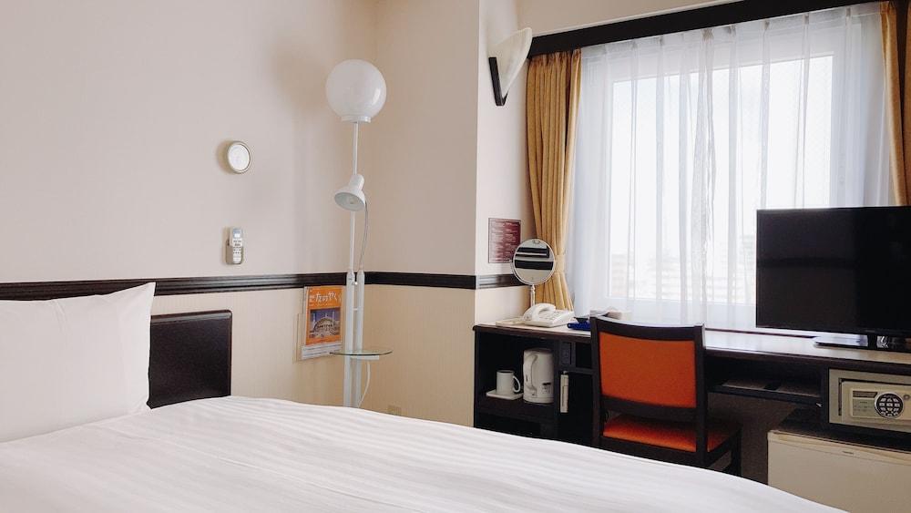 Toyoko Inn Chiba Shin Kamagaya Ekimae Екстериор снимка